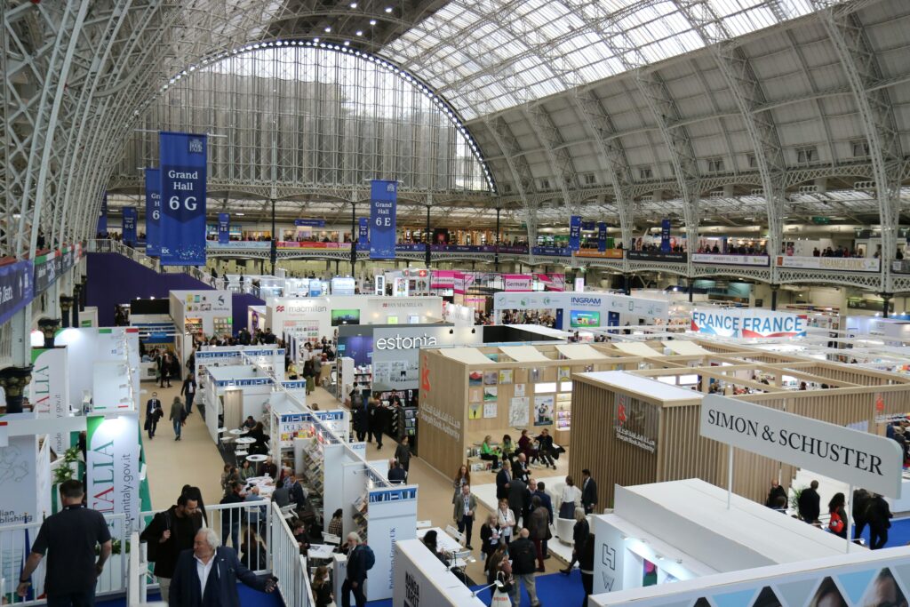 Choosing an exhibition venue location